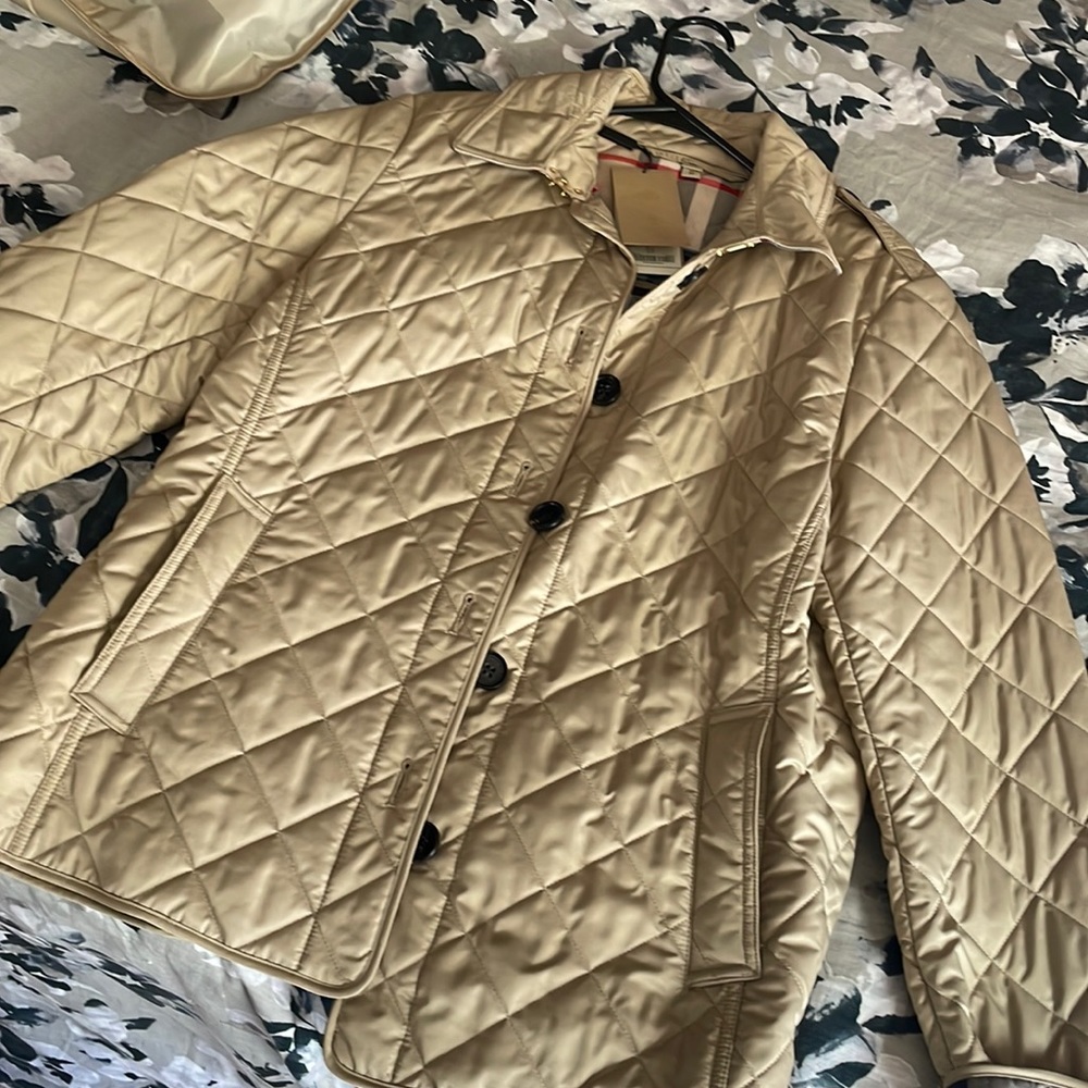 NWT Burberry Nova Check Quilted Jacket XL Canvas